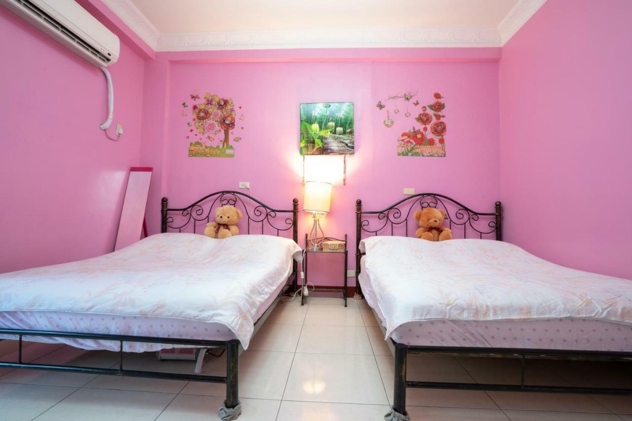 Fuqian Qiagong Villa Tainan Exteriör bild