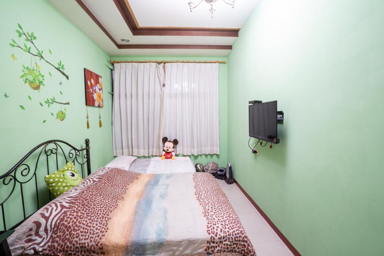 Fuqian Qiagong Villa Tainan Exteriör bild